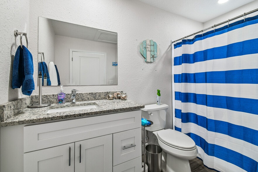 More Photos Of 6010 Wall St, Port Richey Warehouse For Sale