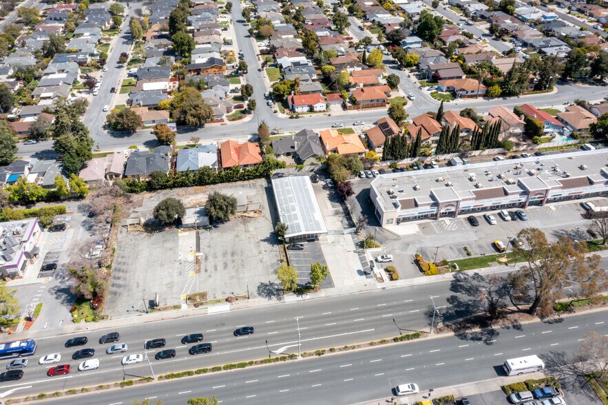 More Photos Of 953 W El Camino Real, Sunnyvale Auto Dealership For Lease