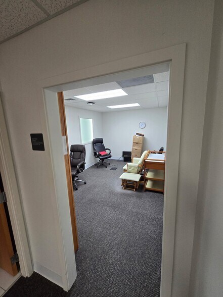 More Photos Of 431-441 E Chocolate Ave, Hershey Medical For Lease