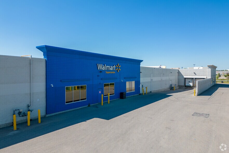 More Photos Of 901 64th Ave NE, Calgary Unknown For Lease