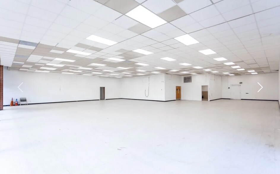 More Photos Of 2429 Carraway Blvd, Birmingham Service Station For Lease