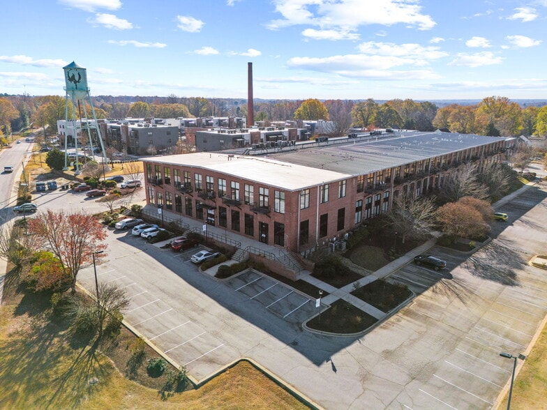 More Photos Of 300 South St, Simpsonville Apartments For Sale