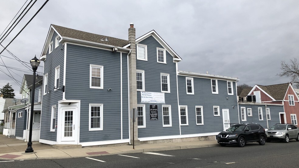 More Photos Of 80 Broad St, Phillipsburg Office Residential For Sale