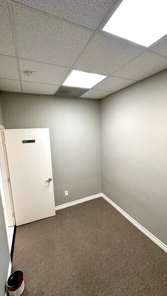 More Photos Of 12065 Paramount Blvd, Downey Storefront For Lease
