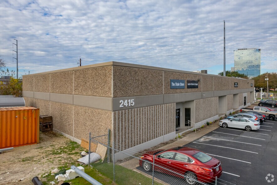 More Photos Of 2340 W Braker Ln, Austin Unknown For Lease