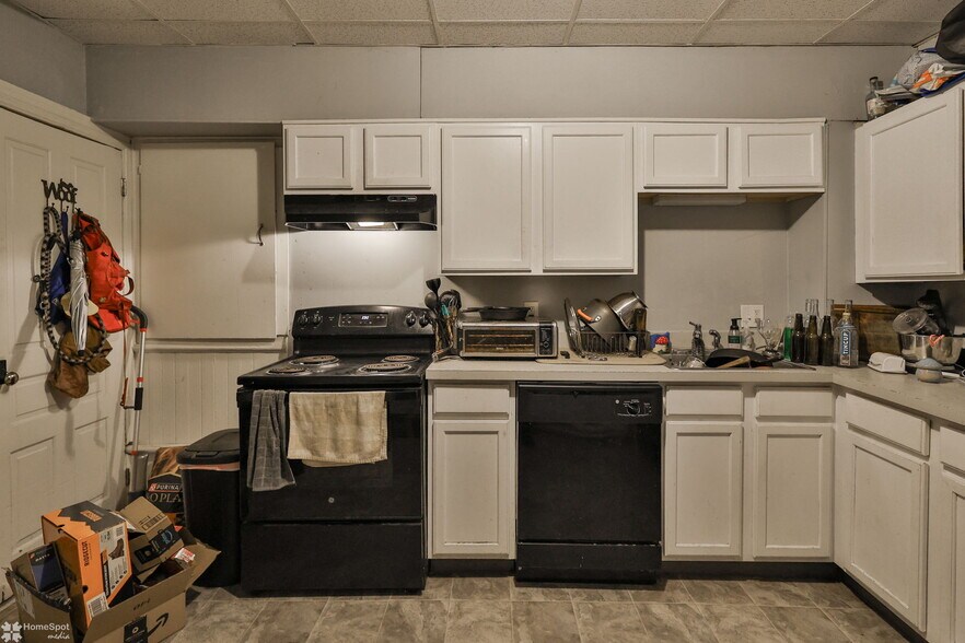 More Photos Of 301 1st St, Slatington Multifamily For Sale