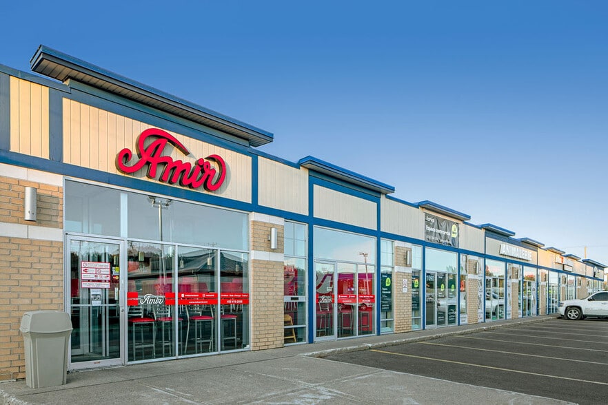 More Photos Of 1080 Rang Saint-François, Terrebonne Freestanding For Lease