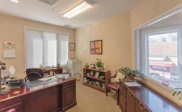 More Photos Of 539 E Nelson St, Lexington Office For Lease