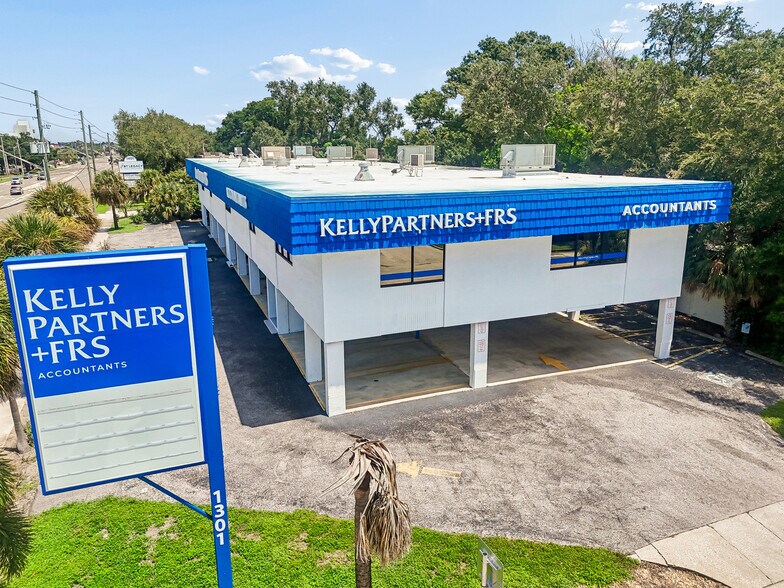 More Photos Of 1301 N 66th St, Saint Petersburg Office For Sale