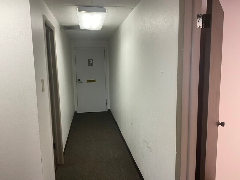 More Photos Of 4045 N Wadsworth Blvd, Wheat Ridge Office For Sale