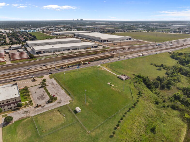 More Photos Of 4805 NE Loop 820, Fort Worth Land For Sale