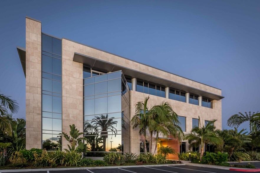 More Photos Of 2173 Salk Ave, Carlsbad Office For Lease