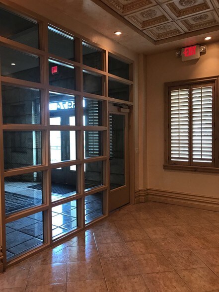 More Photos Of 5974 Silver Springs Dr, El Paso Office For Lease