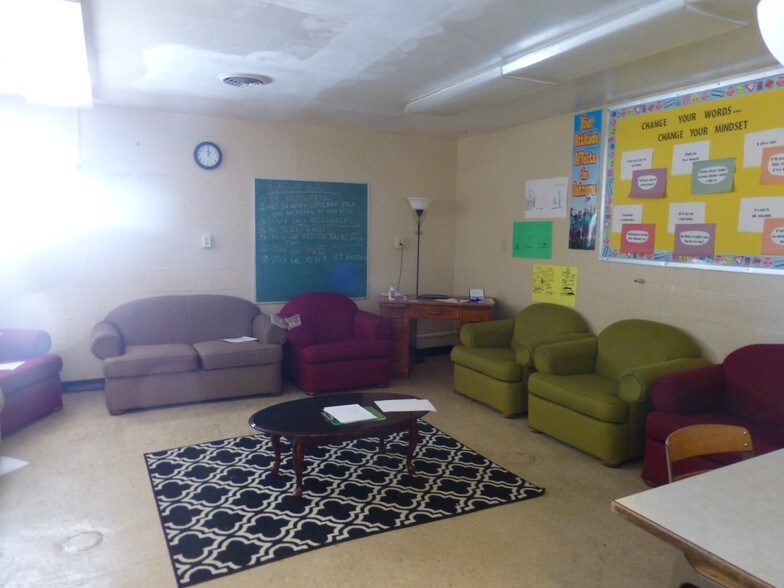 More Photos Of 1400 Fox Hill Rd, State College Office For Sale