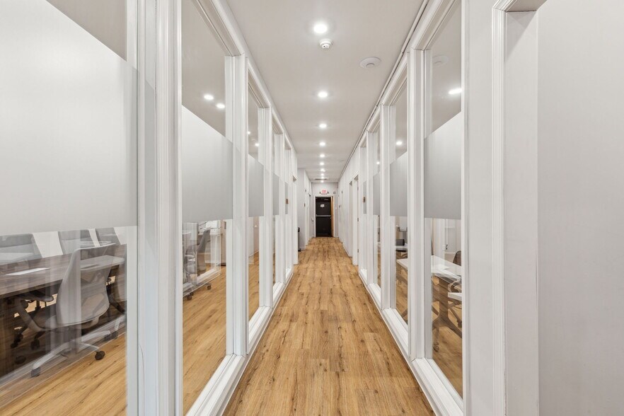 More Photos Of 6713 Ogontz Ave, Philadelphia Office For Sale