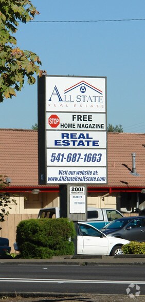 More Photos Of 2001 Franklin Blvd, Eugene Medical For Lease