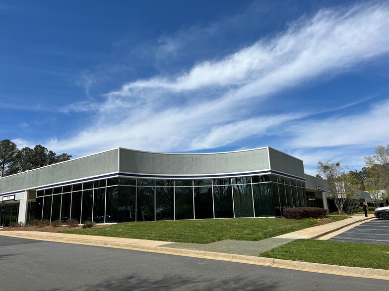 Primary Photo Of 300 Chastain Center Blvd, Kennesaw Office For Lease