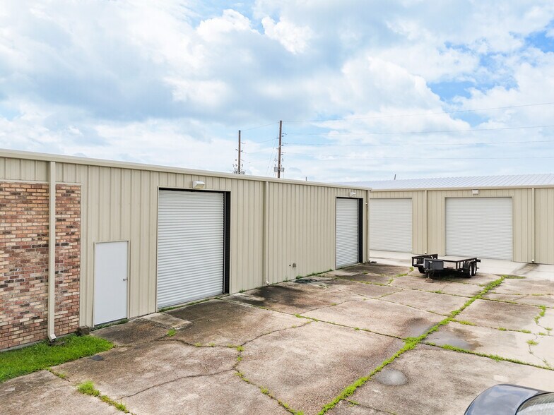 More Photos Of 8896 Richmond Dr, La Place Health Club For Lease
