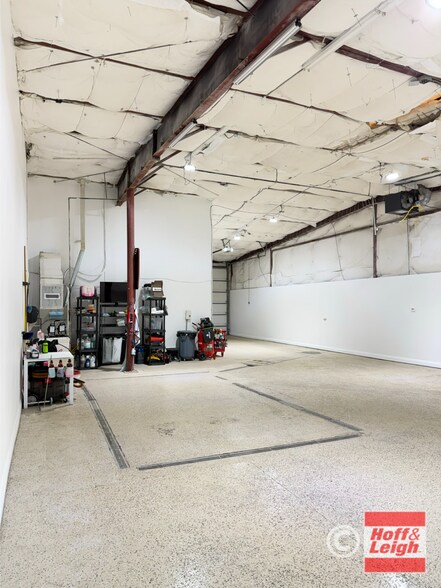 More Photos Of 3911 Norwood Dr, Littleton Manufacturing For Lease