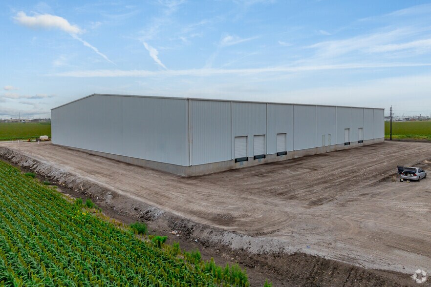 More Photos Of 6997 NPID & Bates Rd, Corpus Christi Industrial For Sale