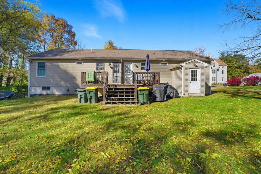 More Photos Of 248 Church St, Pascoag Apartments For Sale