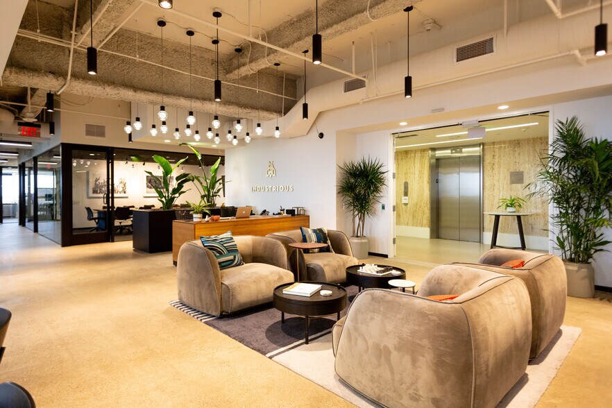 More Photos Of 9255 W Sunset Blvd, West Hollywood Coworking Space
