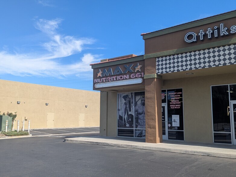 More Photos Of 8000 Mcnair Ln, Bakersfield Storefront Retail Office For Lease