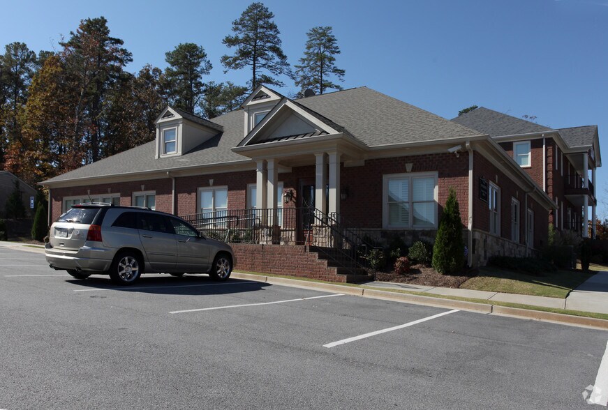 More Photos Of 4330 S Lee St, Buford Medical For Sale