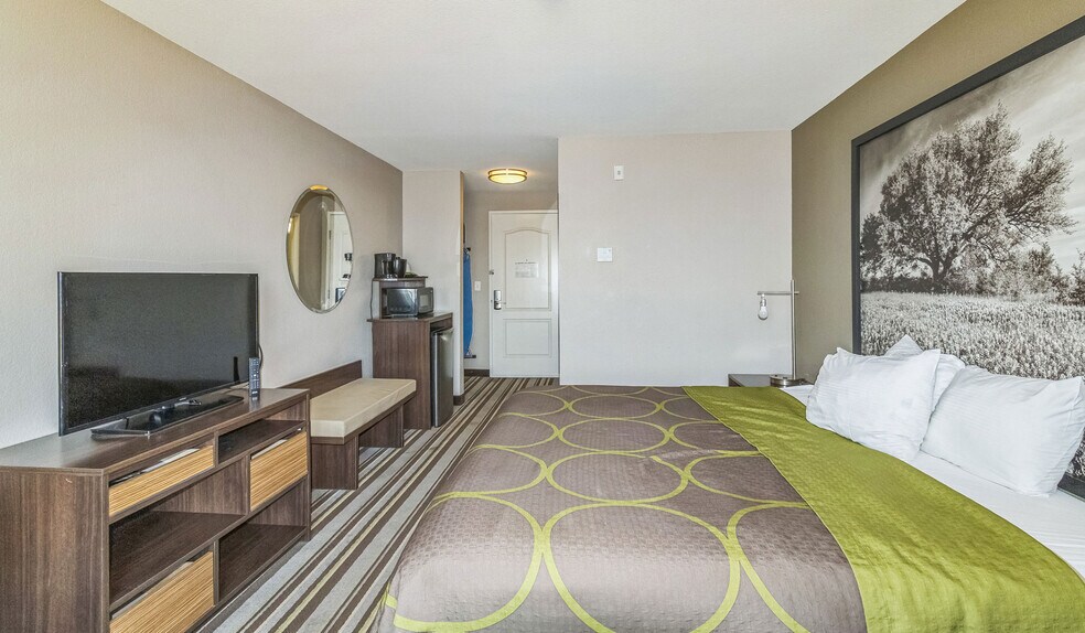 More Photos Of 3432 Interstate 20, Stanton Hotel For Sale