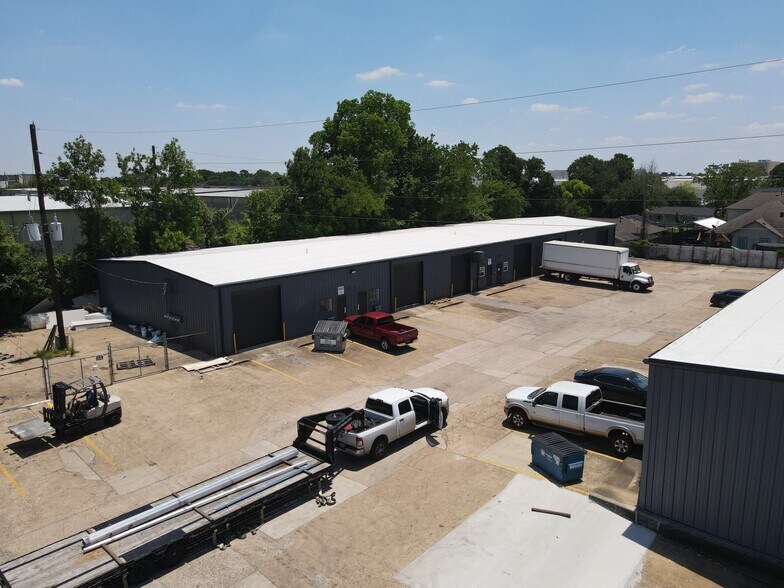 More Photos Of 9863 Tanner Rd, Houston Unknown For Lease