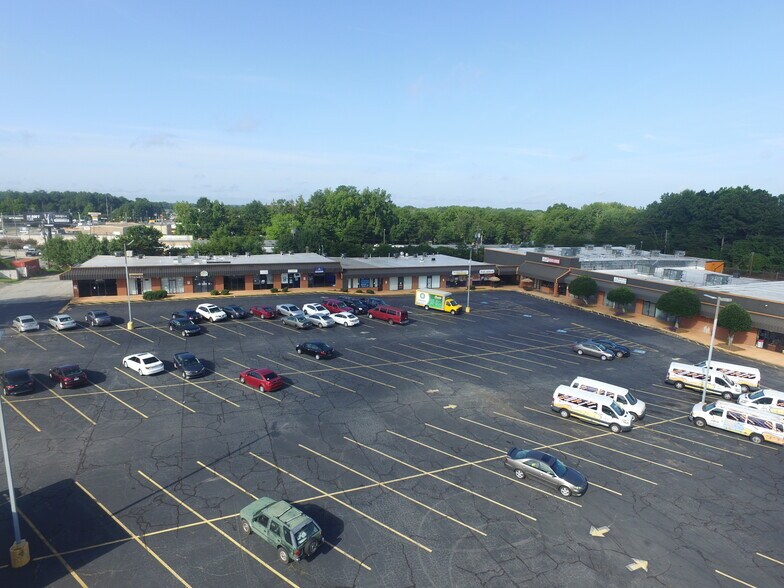 More Photos Of 6200 Memorial Dr, Stone Mountain Storefront For Sale