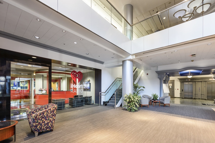 More Photos Of 10 Columbus Blvd, Hartford Office For Lease