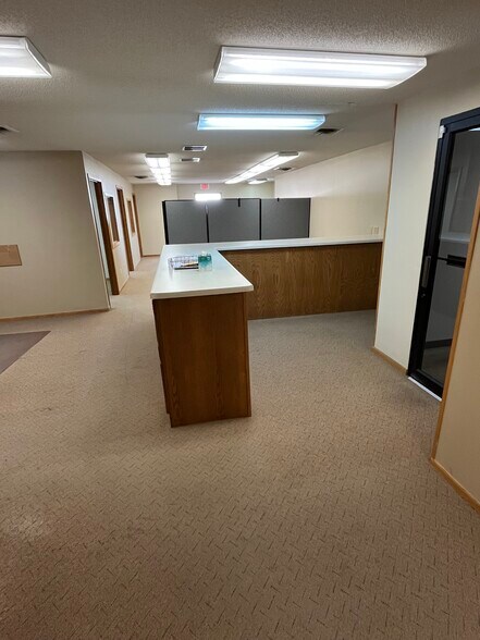 More Photos Of 715 N Main St, River Falls Office For Lease