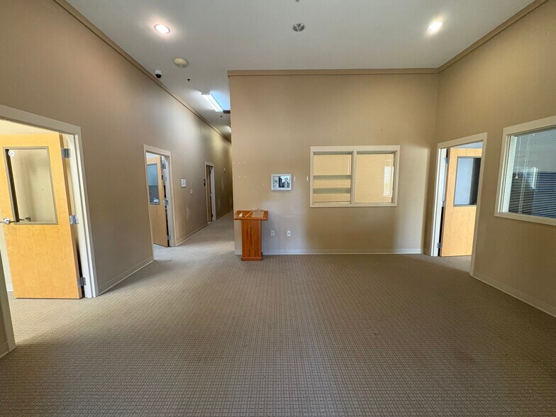 More Photos Of 841 Dunklin Bridge Rd, Fountain Inn Specialty For Sale