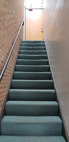 More Photos Of 19618-19620 Club House Rd, Gaithersburg Office For Lease