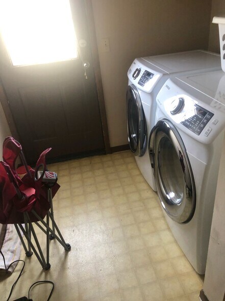 More Photos Of 802 W Wakefield Ave, Sikeston Apartments For Sale