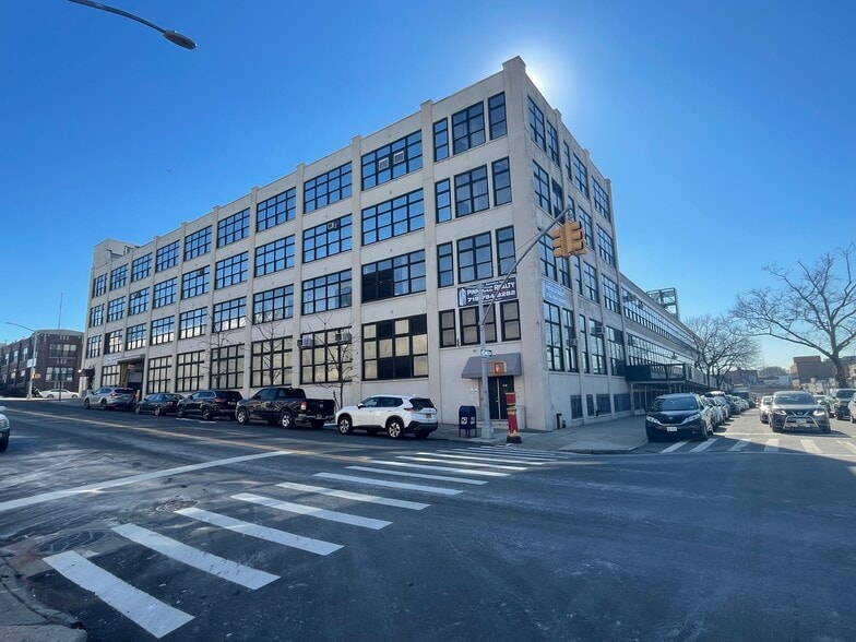 More Photos Of 3302 48th Ave, Long Island City Manufacturing For Lease