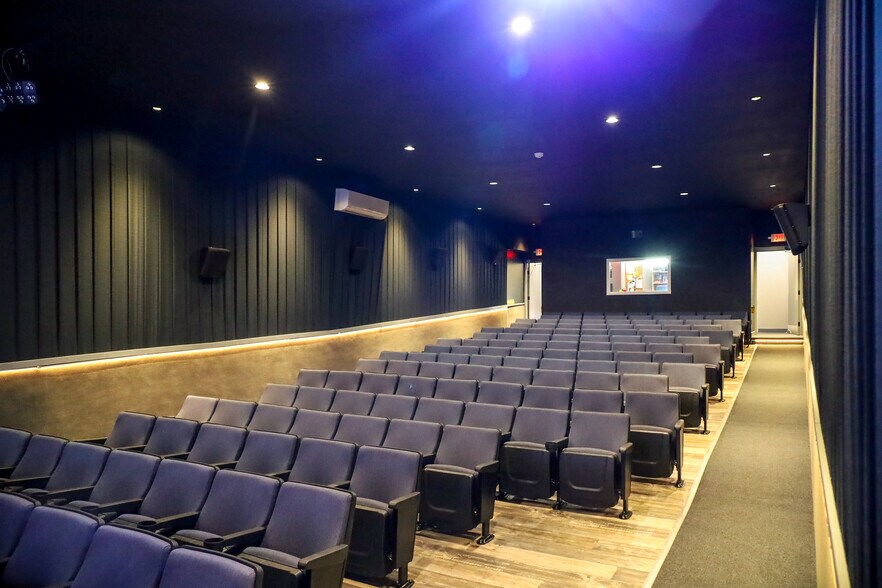 More Photos Of 418 Pagosa St, Pagosa Springs Movie Theatre For Sale