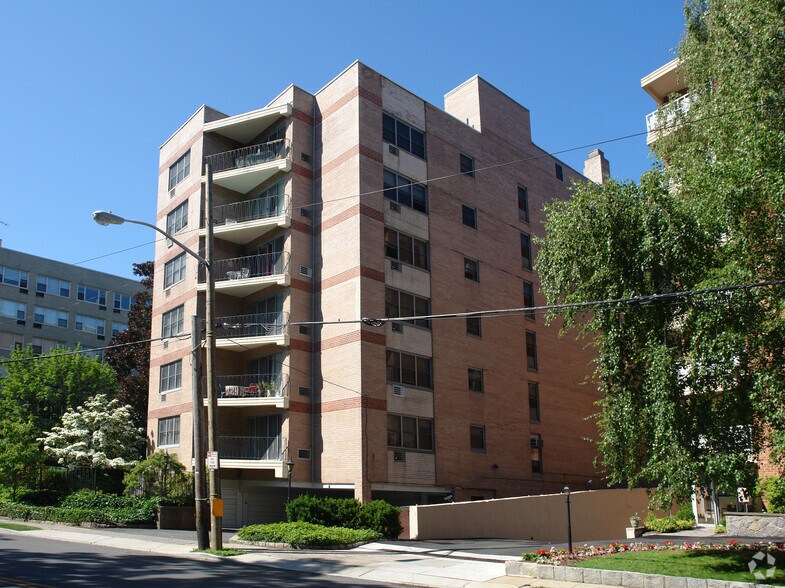 Primary Photo Of 56 Doyer Ave, White Plains Apartments For Sale
