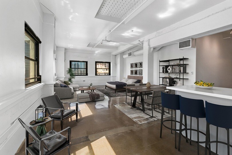 More Photos Of 1007 5th Ave, San Diego Apartments For Lease