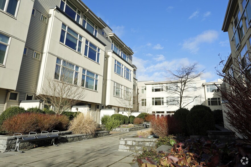 More Photos Of 507 NE Northgate Way, Seattle Apartments For Lease