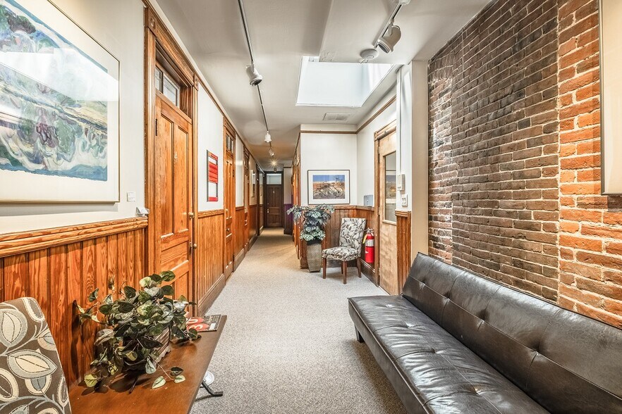 More Photos Of 1-5 Bicentennial Sq, Concord Storefront Retail Office For Lease