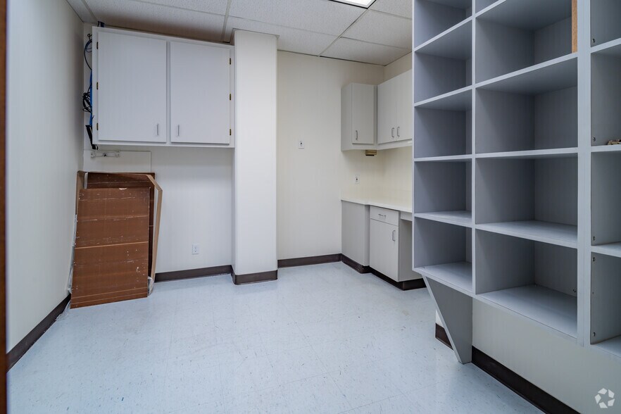 More Photos Of , San Antonio Office For Sale