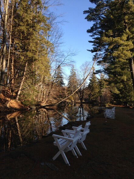 More Photos Of 910 Cold Spring Rd, Williamstown Hotel For Sale