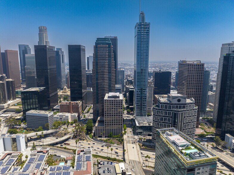 More Photos Of 915 Wilshire Blvd, Los Angeles Office For Lease