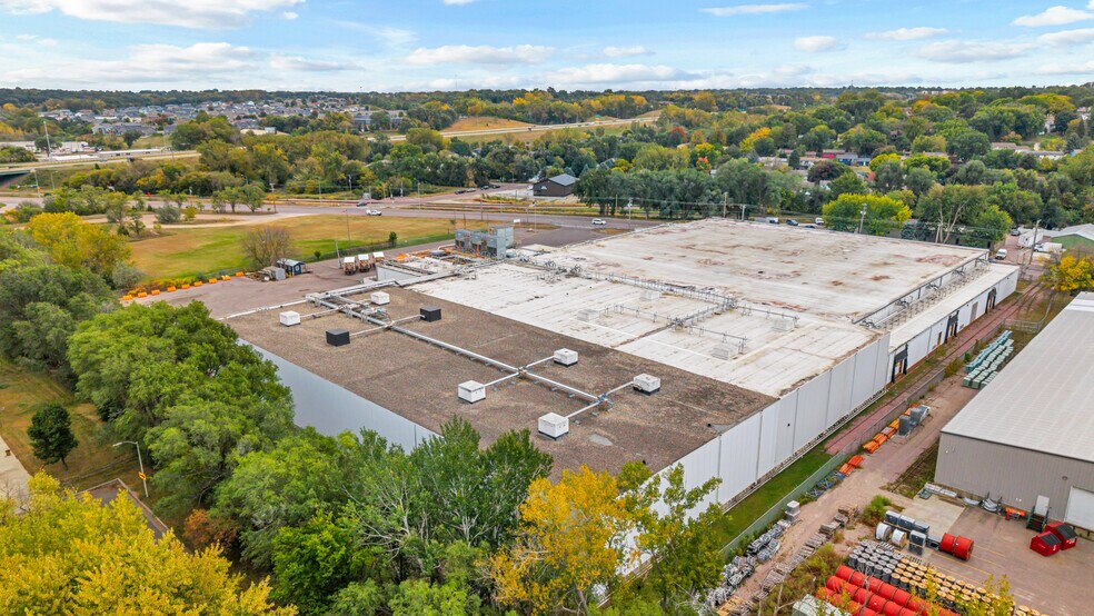 More Photos Of 2300 E Rice St, Sioux Falls Refrigeration Cold Storage For Lease