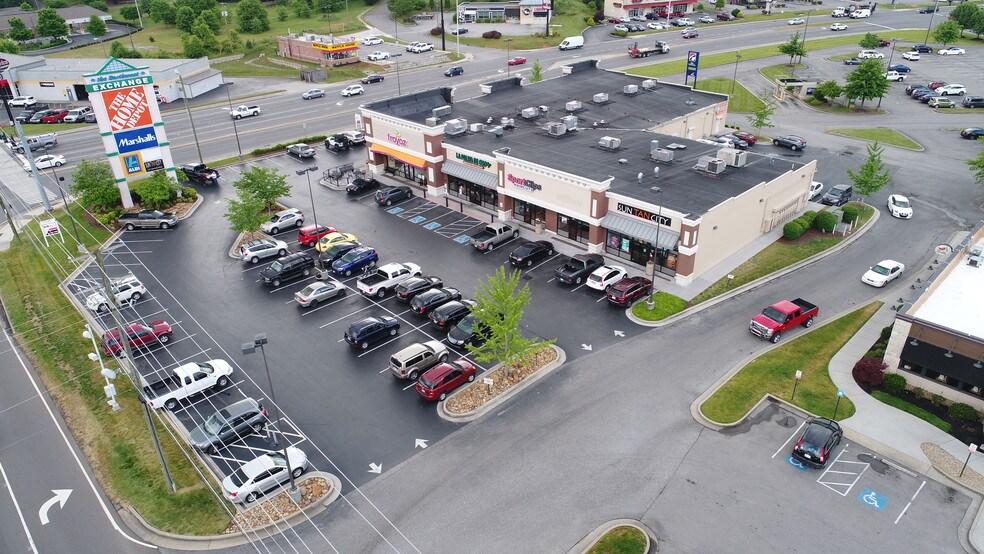 More Photos Of 2745 Schaad Rd, Knoxville Unknown For Lease