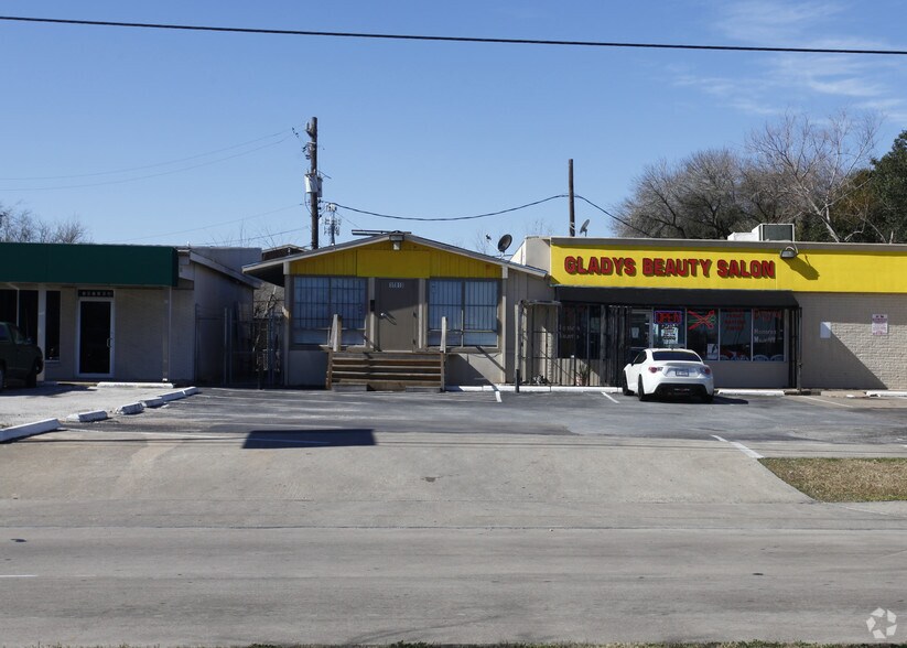 More Photos Of 10010 Stella Link Rd, Houston Office For Lease