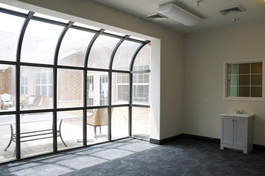 More Photos Of 20271 Stone Oak Pkwy, San Antonio Skilled Nursing Facility For Sale