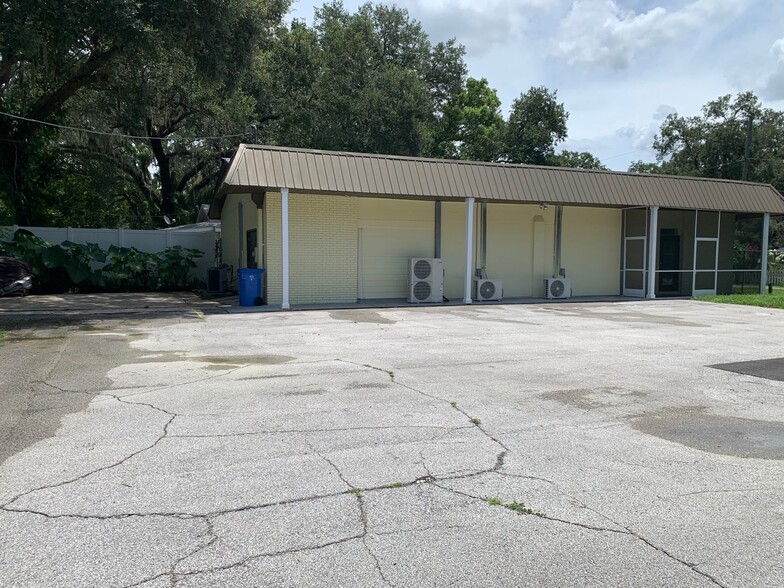 Primary Photo Of 3002 N Wilder Rd, Plant City Convenience Store For Sale